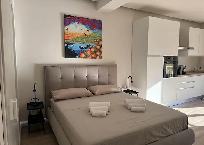 Manfre - Naxos * ジャルディーニ・ナクソス